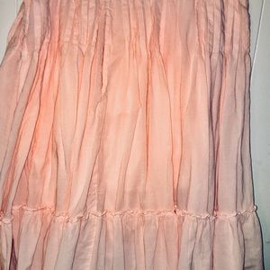 Super cute GAP PEACH COLORED SKIRT